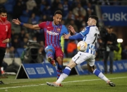 乐鱼体育官方登录入口-卡利亚里主场不敌对手，积分榜下滑