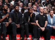 乐鱼体育直播-包含球员受伤缺席，球队转变进攻方案的词条