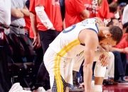 乐鱼体育网页版登录入口-鹈鹕客场大胜魔术，戴维斯砍下高分的简单介绍