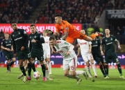 乐鱼体育视频-包含多特蒙德攻防均衡取三分，客场击败对手继续紧追的词条