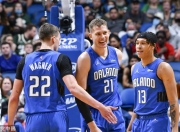 乐鱼体育课程-雄鹿逆转雷霆，豪取双杀