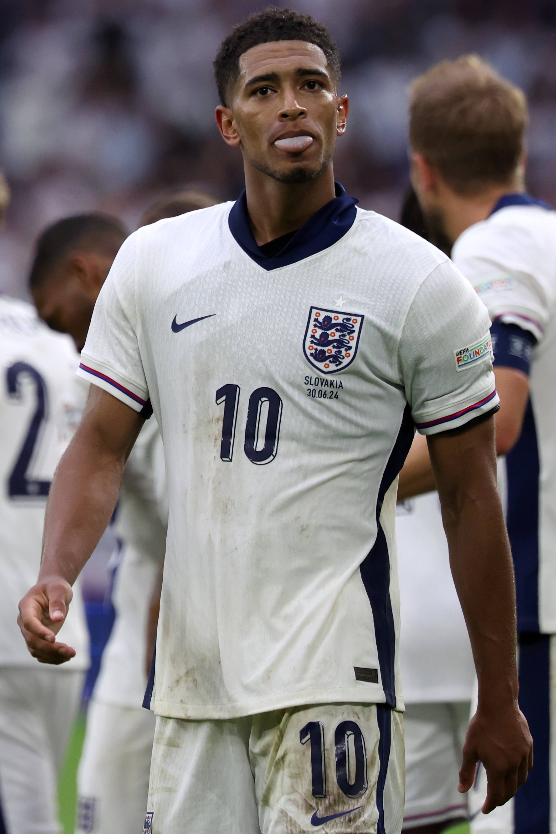 英格兰队在主场比赛中取得了一场漂亮的胜利