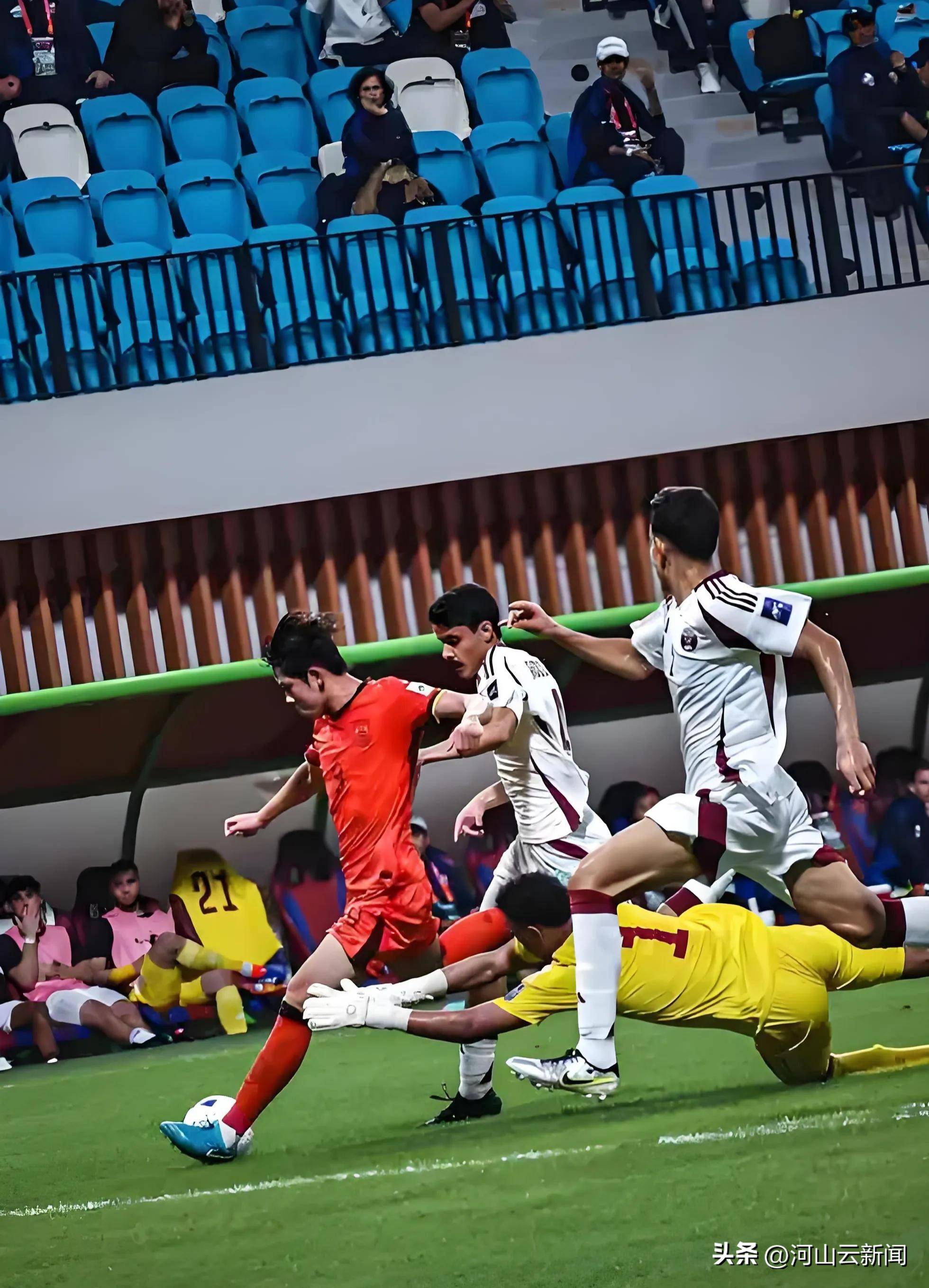 亚洲足球传奇杯伊朗队击败沙特队