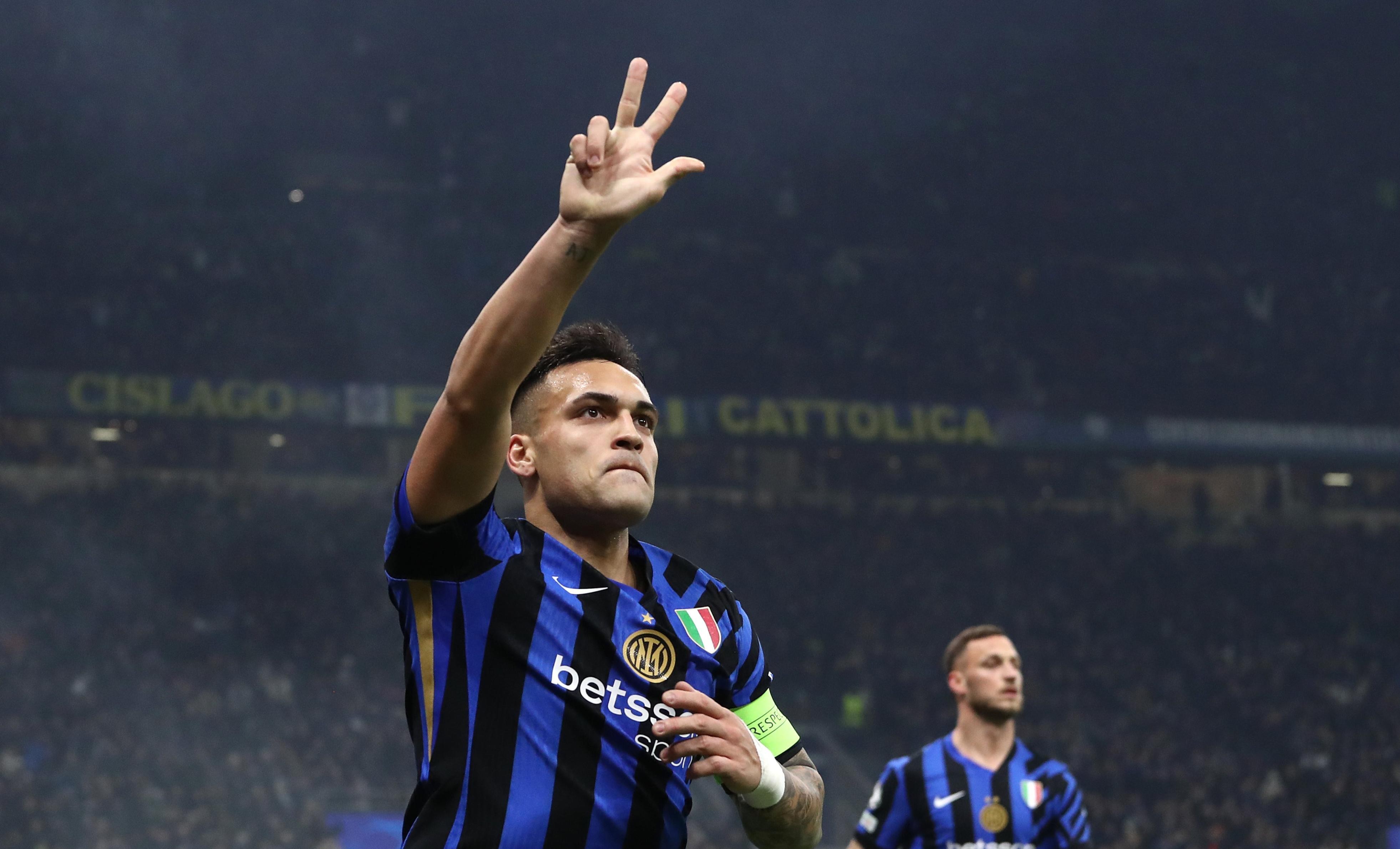 包含意甲联赛中一名球员在比赛中创造了纪录的词条