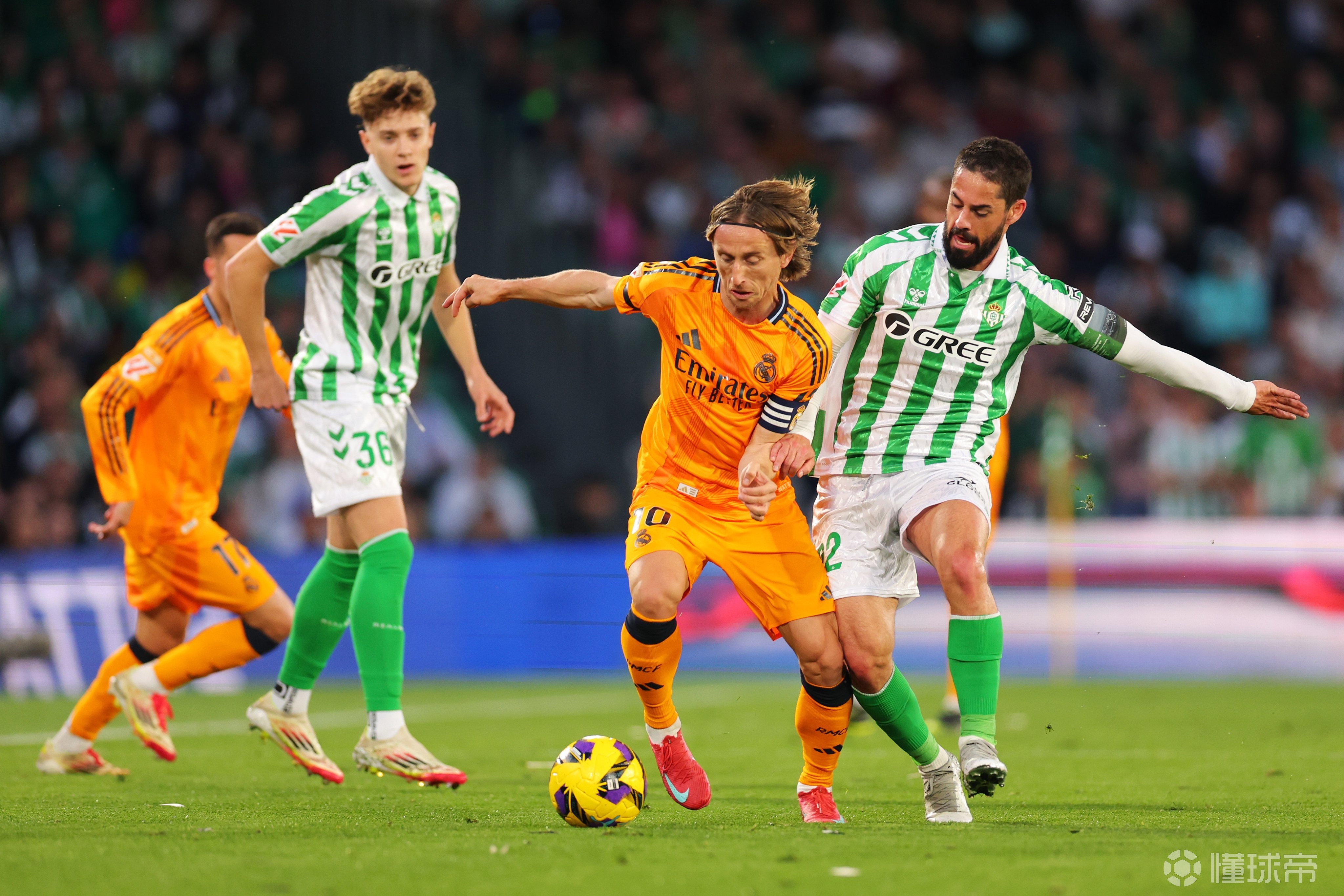 皇家贝蒂斯击败萨拉戈萨,主场保持不败 皇家贝蒂斯击败萨拉戈萨,主场保持不败