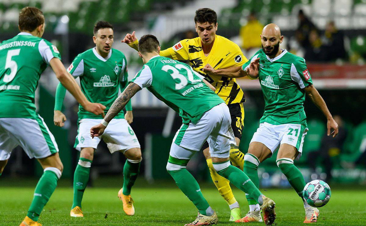 格鲁吉亚队员表现突出,实现惊险获胜 格鲁吉亚队员表现突出,实现惊险获胜