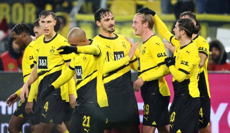 多特蒙德客场逆转尤文图斯，梅罗破门