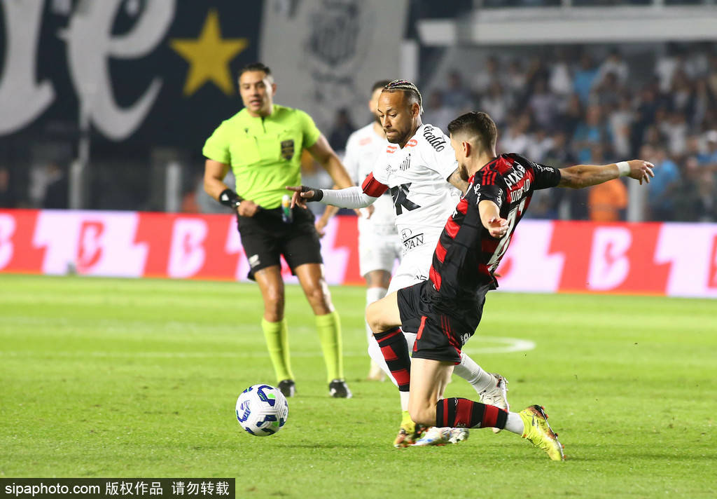 巴塞罗那遭遇尤文图斯困局,激烈对抗的简单介绍 巴塞罗那遭遇尤文图斯困局,激烈对抗的简单介绍