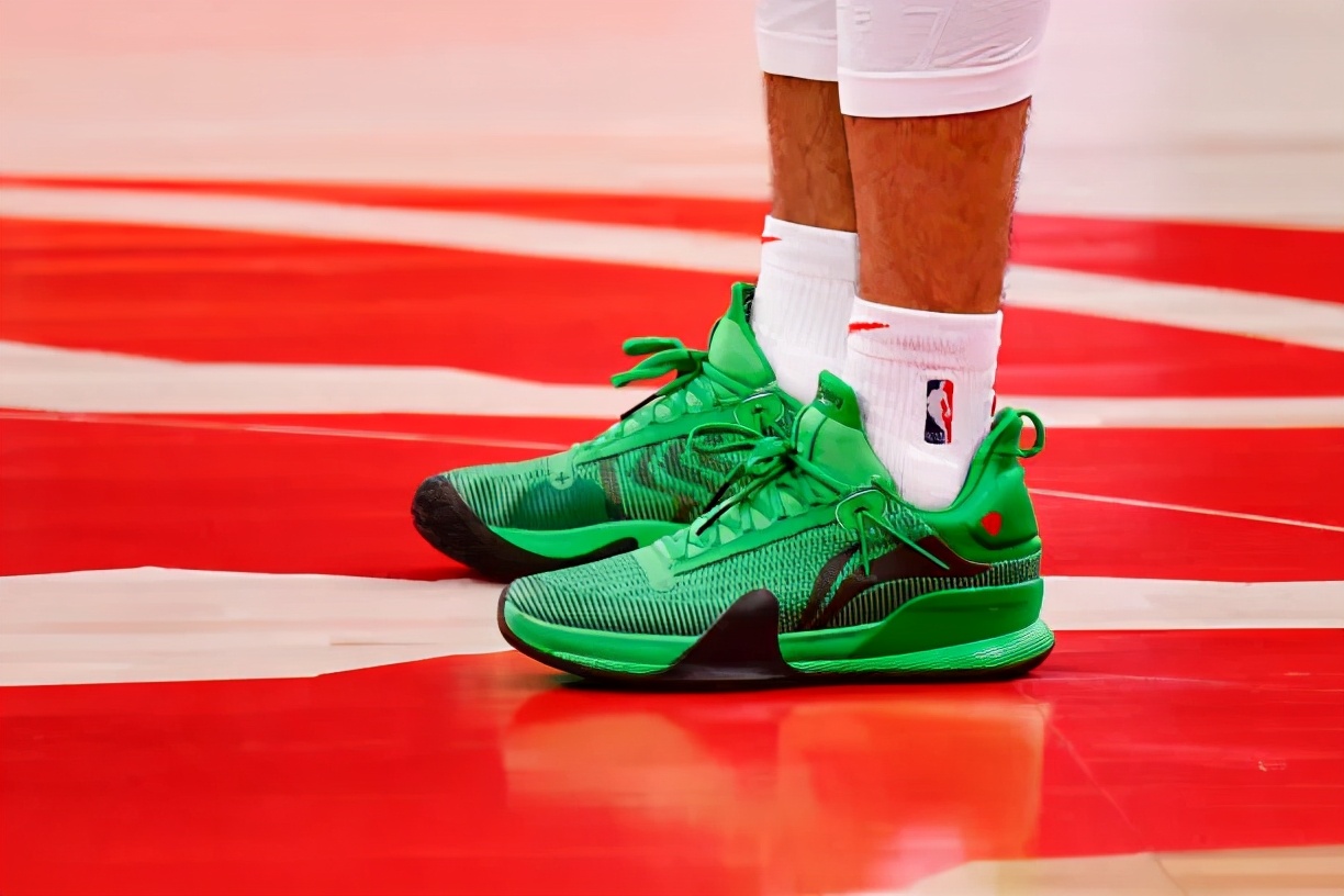 冰岛门将发挥出色击败对手成为热议话题的简单介绍 冰岛门将发挥出色击败对手成为热议话题的简单介绍