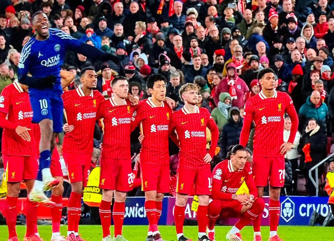 利物浦实现大比分胜利，晋级淘汰赛