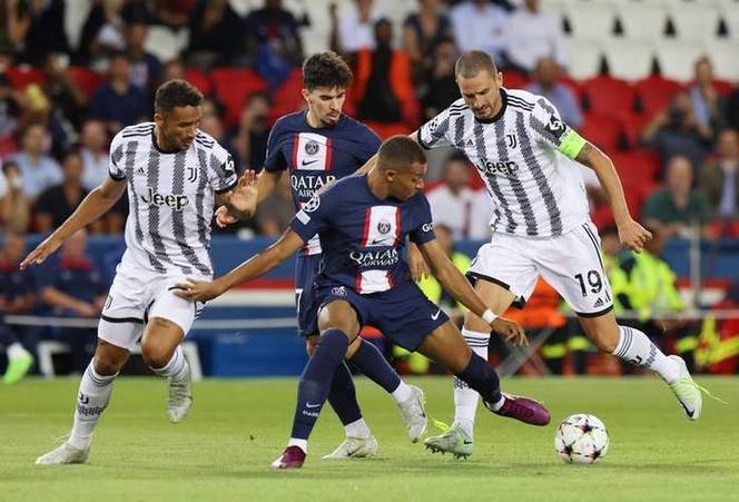 巴黎圣日耳曼以优势击败对手