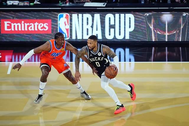 雄鹿全队助攻数连续创新高,团队默契十足的简单介绍 雄鹿全队助攻数连续创新高,团队默契十足的简单介绍