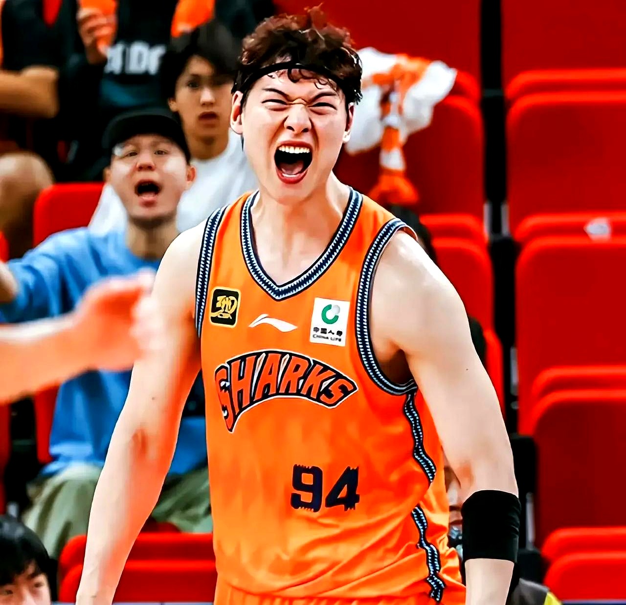 关于上海队实现逆袭胜利，剑指冠军之路的信息